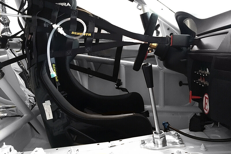 AKG Motorsport QS290 BMW E9x Shifter isntalled